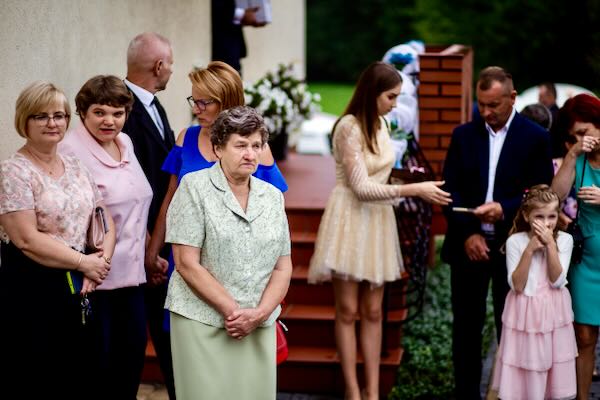 Autentyczna uczucia uchwycone w zdjęciach w Małopolsce
